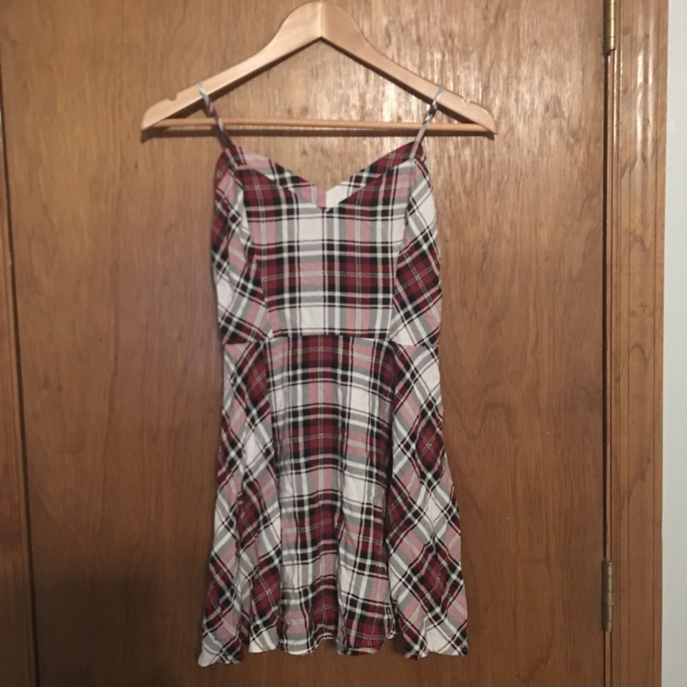 Perfect in Plaid Dress 👗